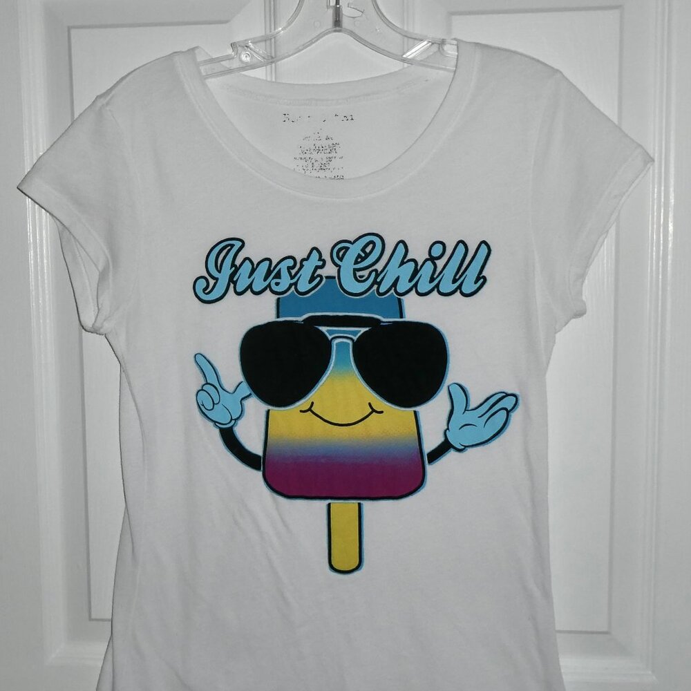 VINTAGE OLDER SO CUTE SMILY POPSICLE W/SHADES "JUST CHILL" SHORT SLEEVE SHIRT JR